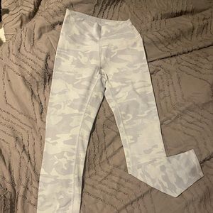 Lululemon Leggings 28”